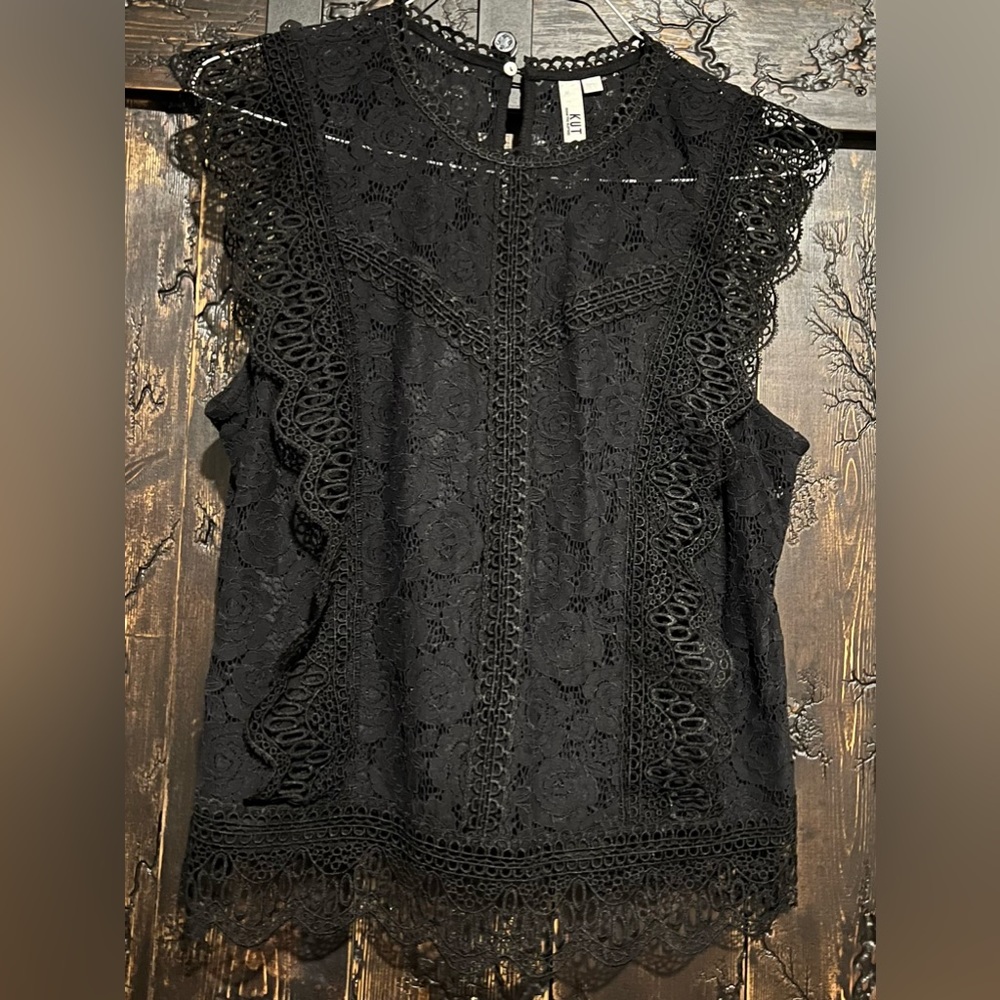 Elegant Black Lace Blouse | Kut from the Kloth | Size Large